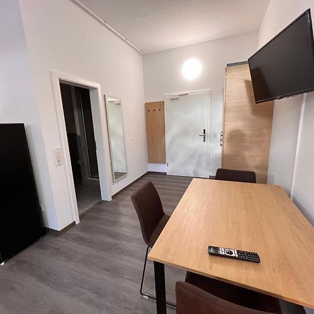 24Seven Apartments - Self Check-In Altdorf  Exteriör bild